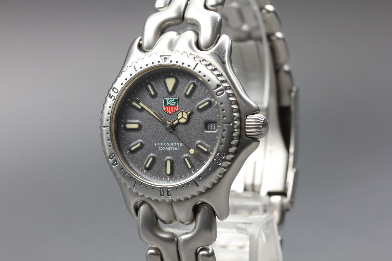 TAG HEUER SEL Professional S99.213K Quartz Gray Dial Men's Watch 33mm JAPAN