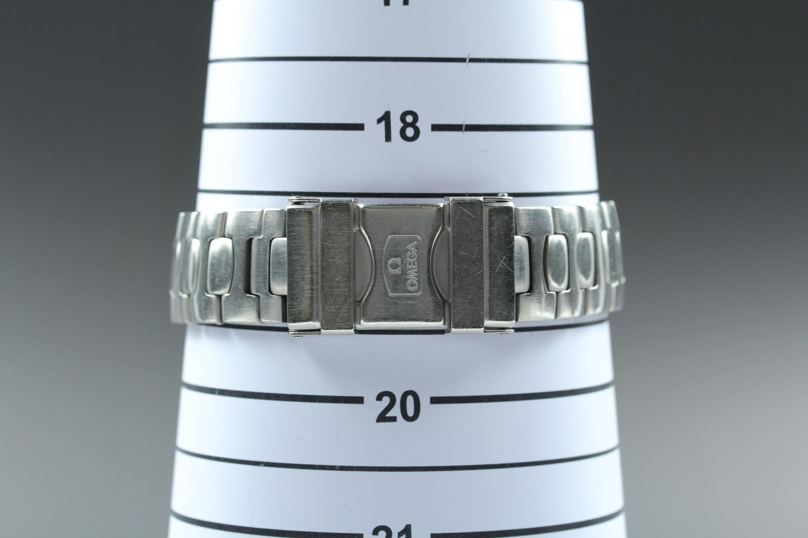 New Batt Vintage OMEGA seamaster Professional 200m Quartz Black Men's Watch 36mm