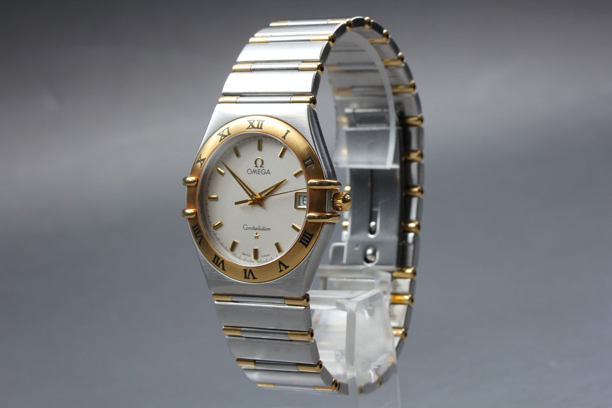 New Batt Vintage OMEGA Constellation 1312.3 Quartz Men's Watch 33mm From JAPAN