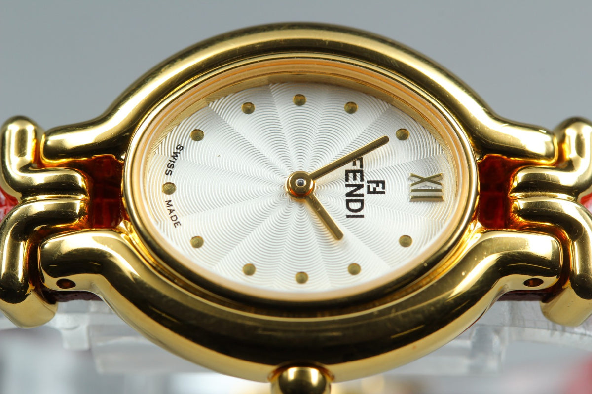 FENDI 640L Chameleon Red Leather Belt Gold 24mm Women's Quartz Watch Vintage