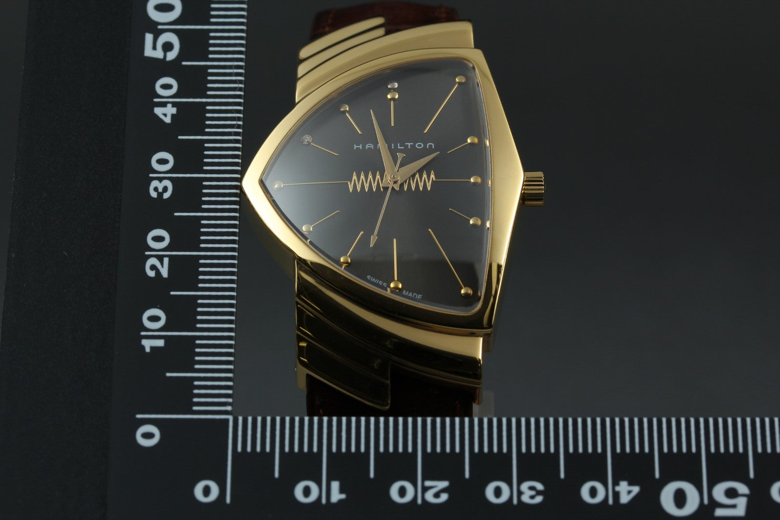 Rare Hamilton Ventura H244410 50th Anniversary Limited 1000 Quartz Watch 32mm JP