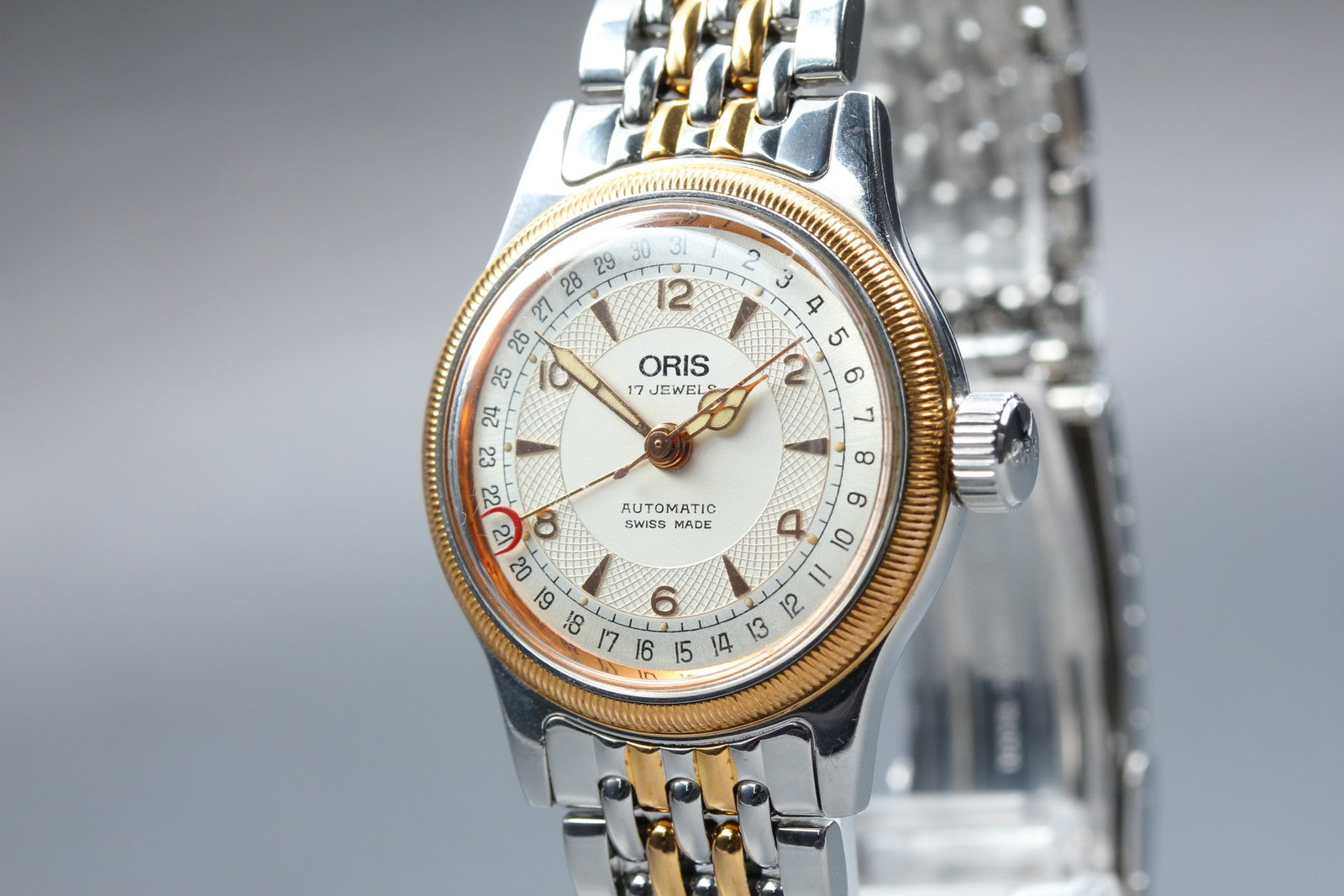 Vintage ORIS Big Crown Pointer Date 7400B Silver Automatic Unisex Watch 32mm JP