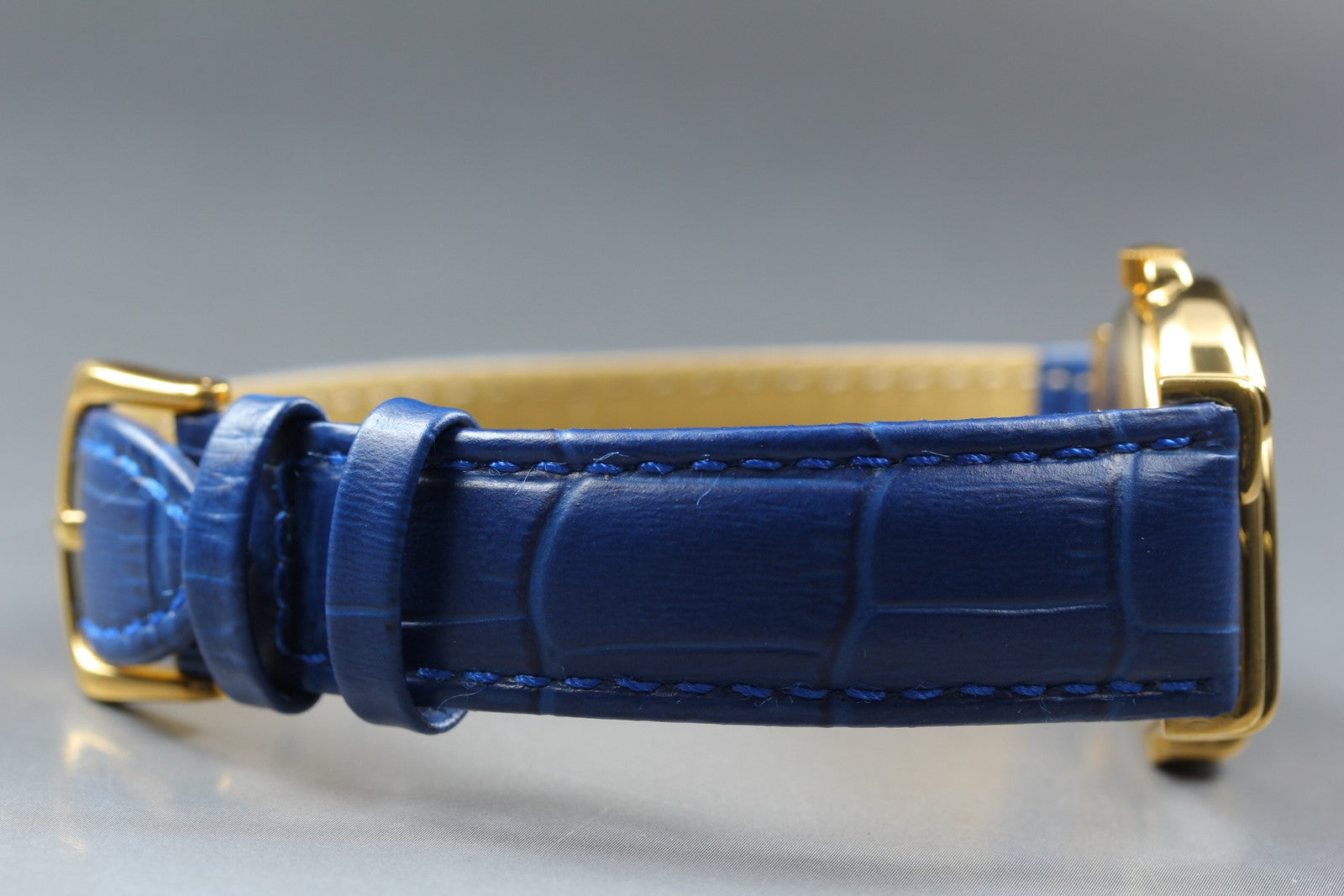 Vintage Jean d'eve Sectora Gold 30mm Blue Ivory Dial Unisex Quartz Watch
