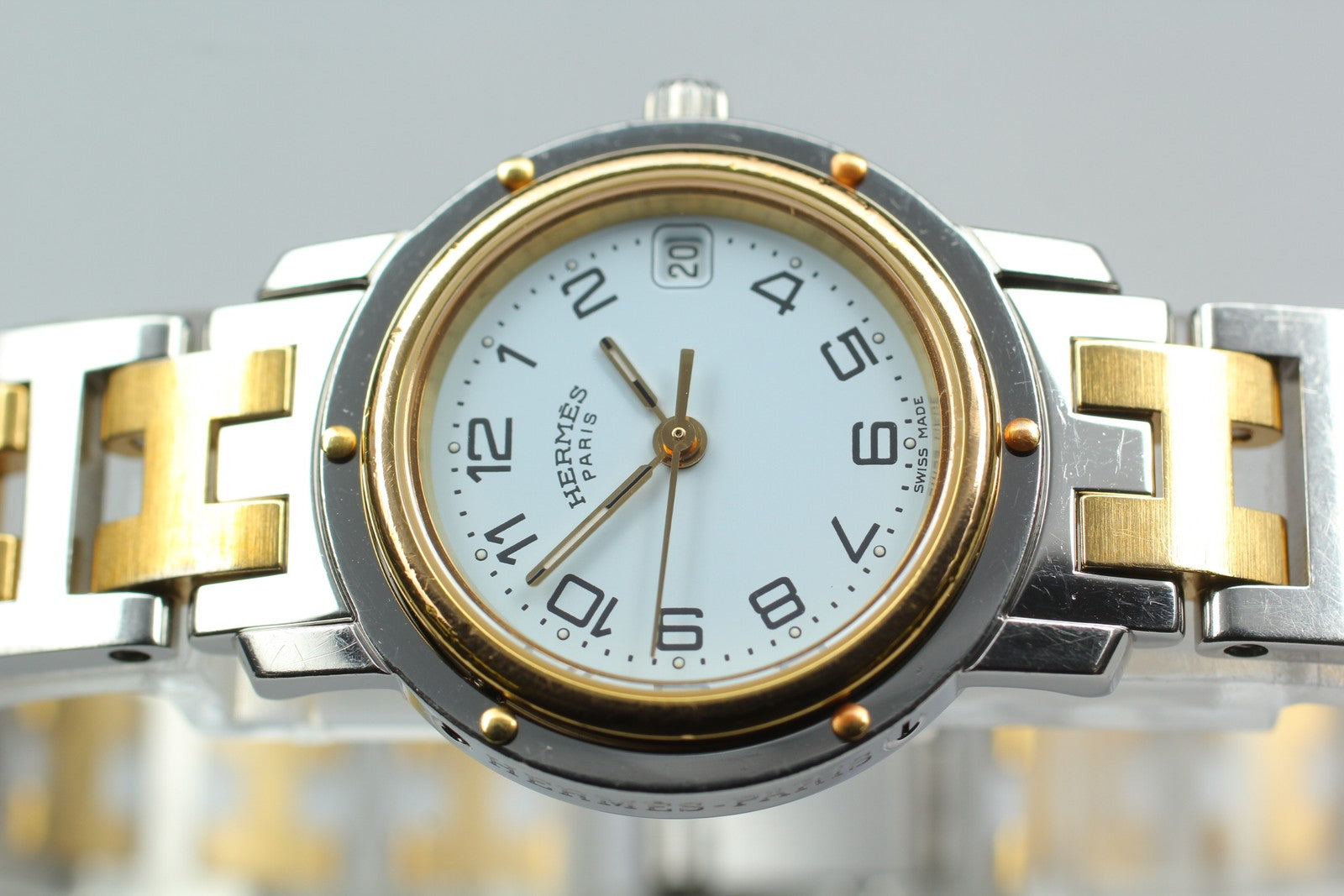 7982114