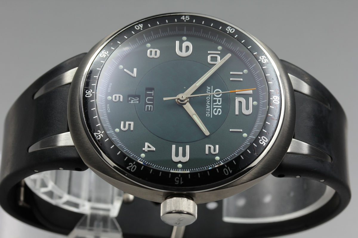 ORIS TT3 7589 Day Date Titanium Green Dial Black 44mm Automatic Men's Watch