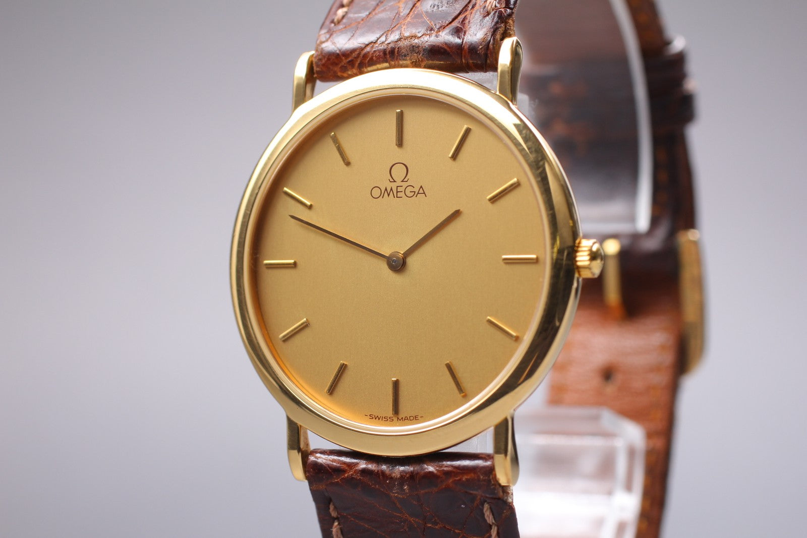 OMEGA DeVille 1378 195.0075.2 Gold Dial Quartz Men's Watch 32mm From JAPAN