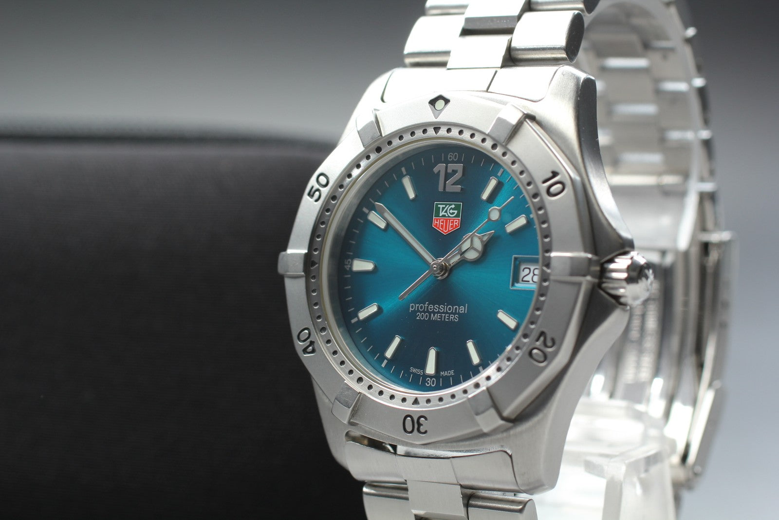 TAG HEUER Professional 2000 WK1119-1 Blue Turquoise Dial 38mm Men’s Quartz Watch