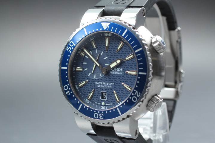 ORIS TT1 7609 Small Seconds Blue Dial Automatic Date Men's Watch 47mm From JAPAN