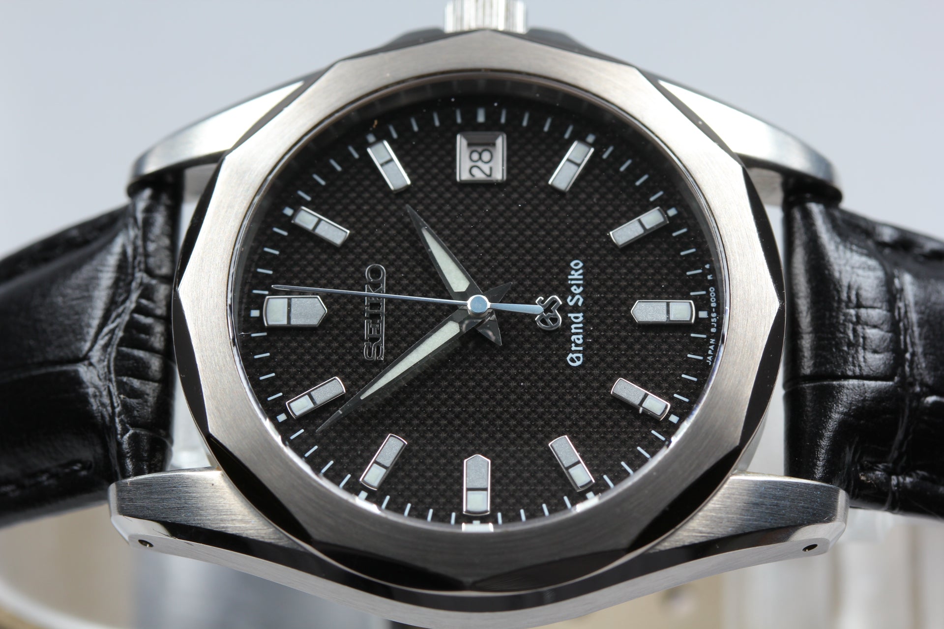 New Batt SEIKO Grand Seiko GS 8J56-8000 Quartz Black Men's Watch 36mm JAPAN