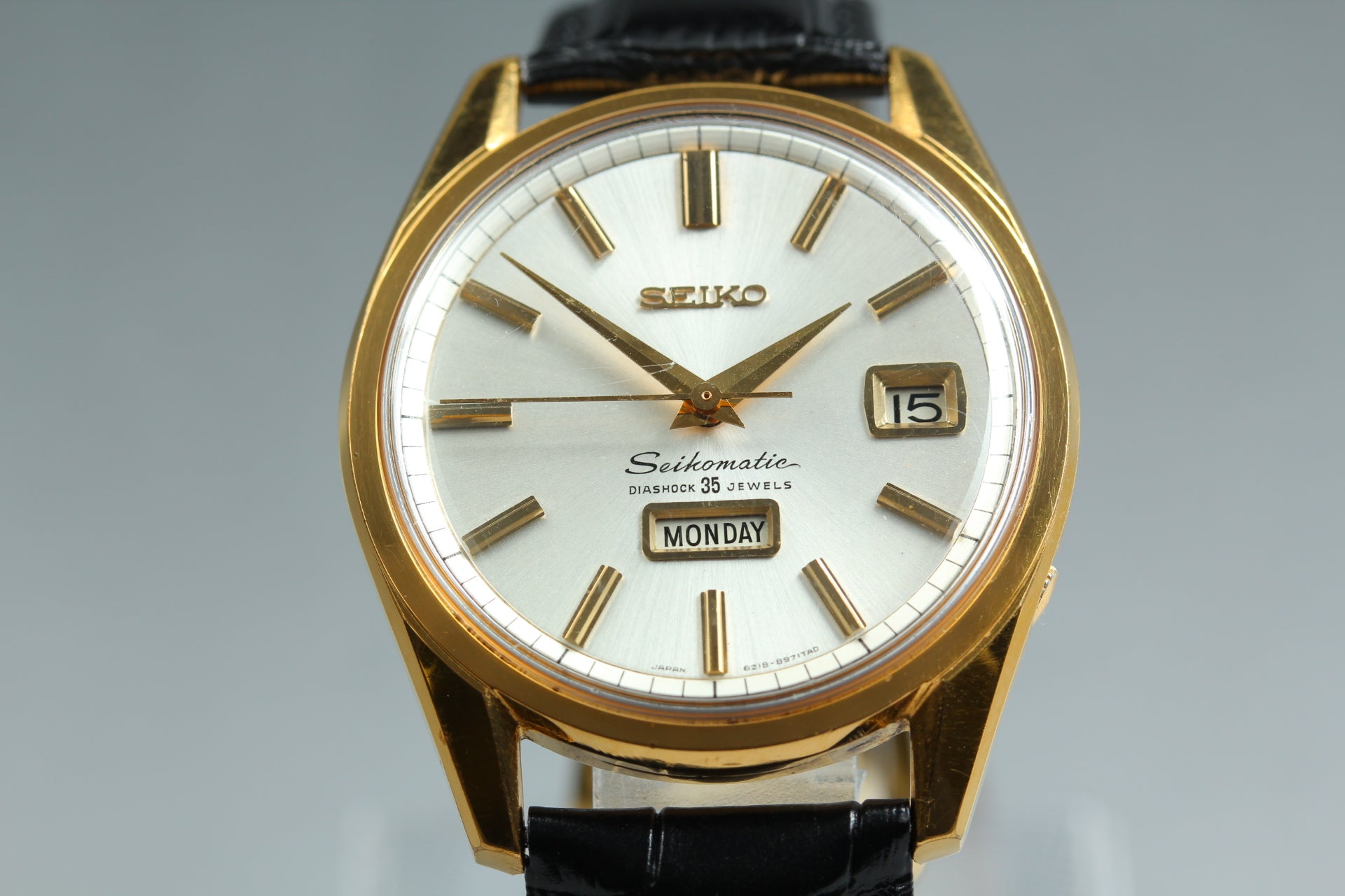 Vintage SEIKO Seikomatic Weekdater 6218-8971 Automatic Men's Watch 37mm JAPAN