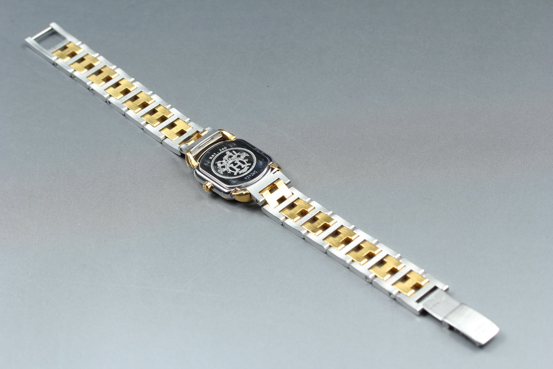 New Batt Vintage HERMES Rally RA1.240 Quartz Gold Dial Women's Watch 20mm JP Box