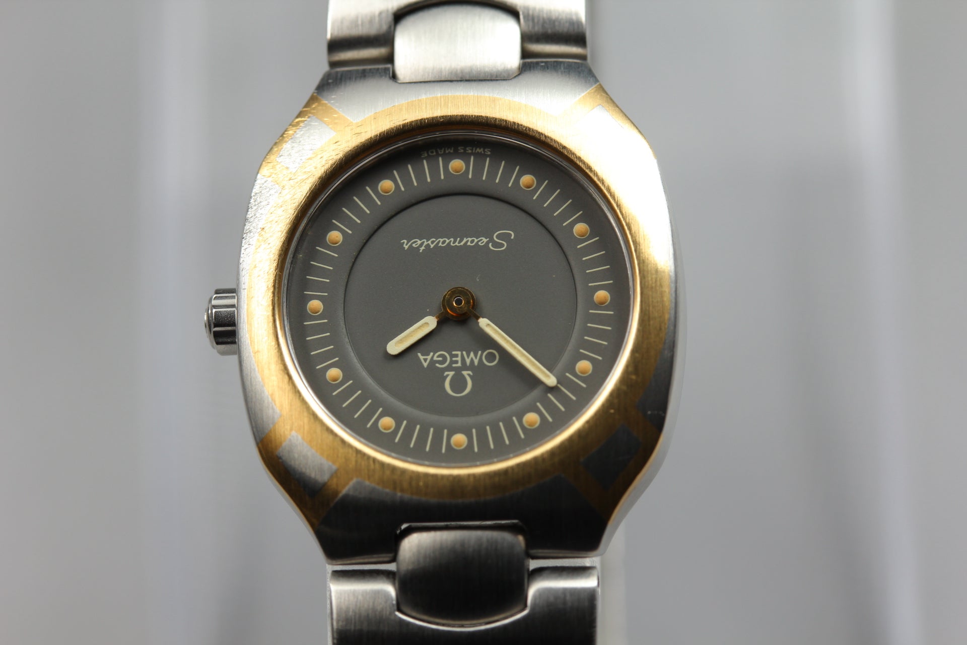 New Batt Vintage OMEGA Seamaster Polaris Quartz Gray Women's Watch 22mm JP Box