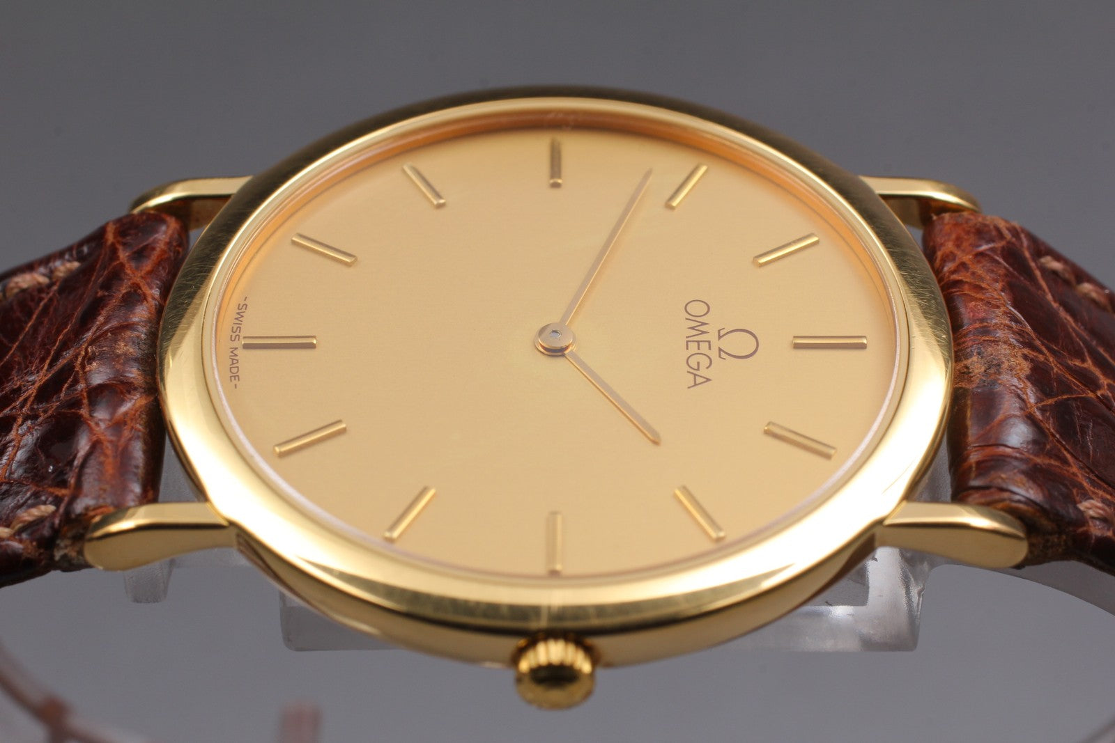 OMEGA DeVille 1378 195.0075.2 Gold Dial Quartz Men's Watch 32mm From JAPAN
