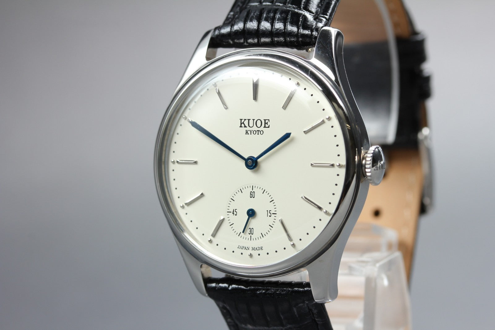 KUOE KYOTO OLD SMITH 90-001 34mm Cream Black Quartz Men's Watch JAPAN [w/Box]