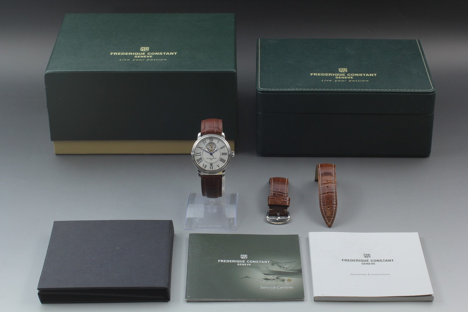 [Exc+5 Box] Frederique Classics Heart Beat FC-303/315X3P6 37mm AT Men's Watch