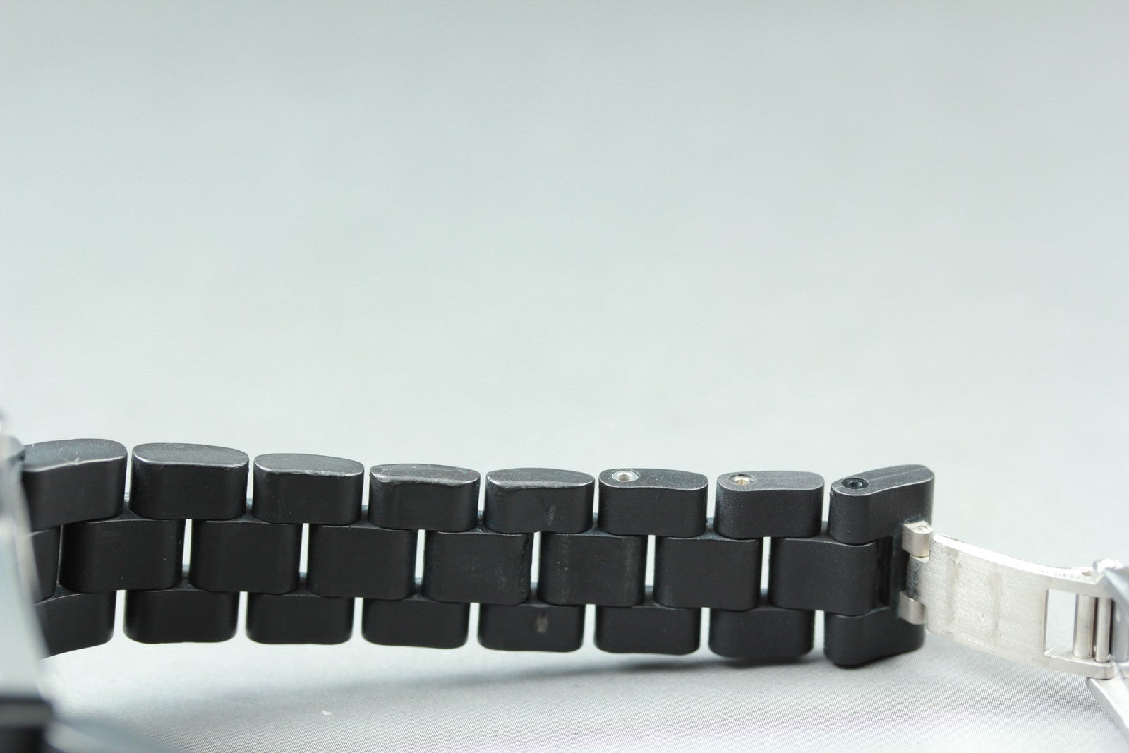 Overhauled Exc+5 Box CHANEL J12 H0681 Black Ceramic Rubber 33mm Qz Women’s Watch