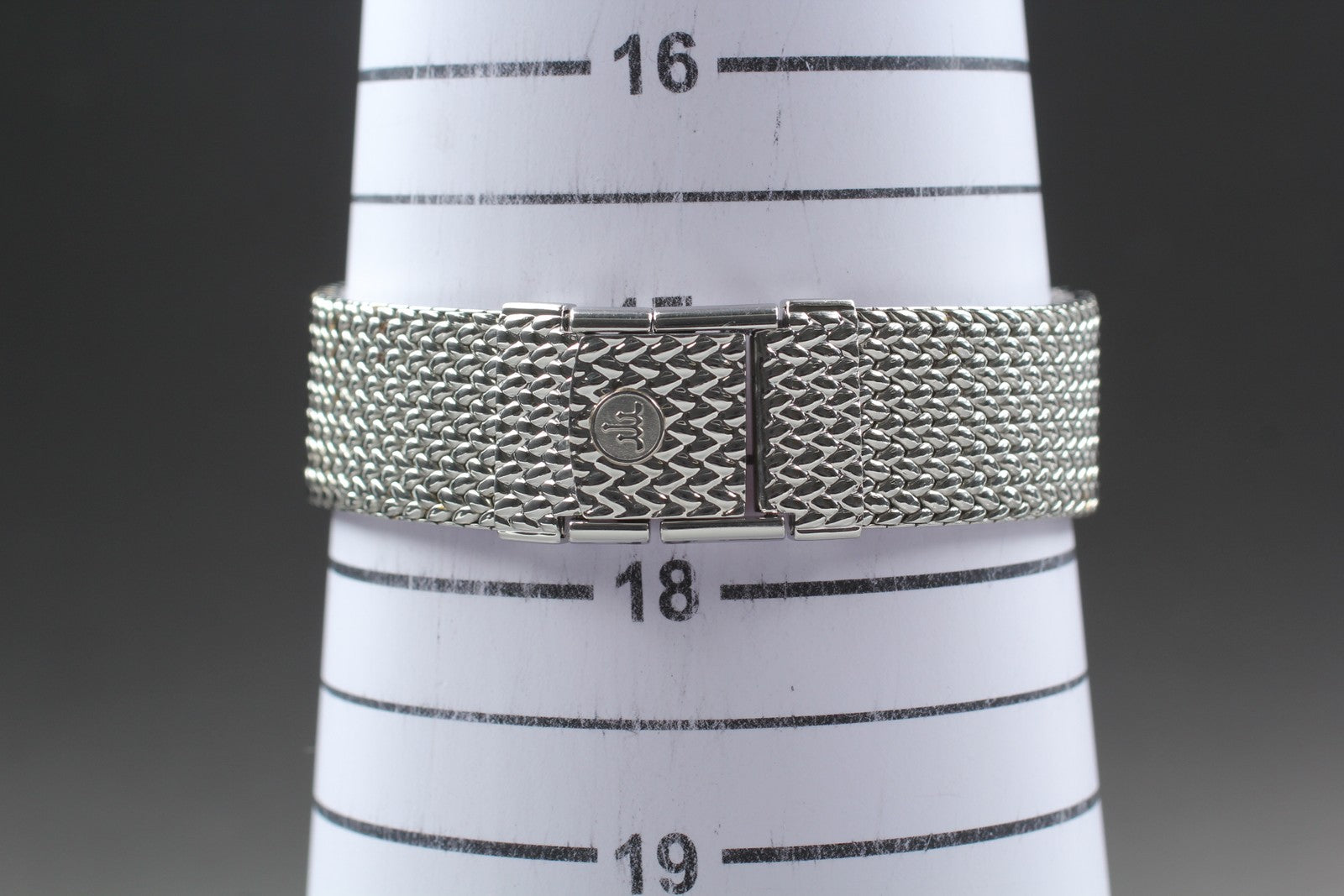 [Near MINT-] SEIKO CREDOR 8N70-6140 31mm Diamond Unisex Quartz Watch JAPAN