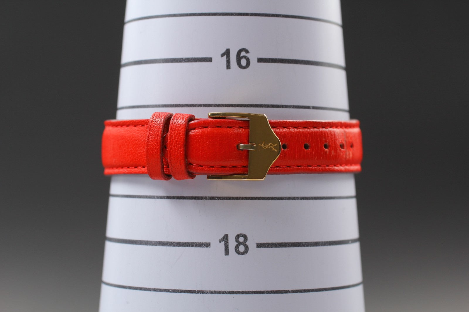 [Exc+5] Yves Saint Laurent Heart Gold Red 30mm Women's Watch Quartz JAPAN