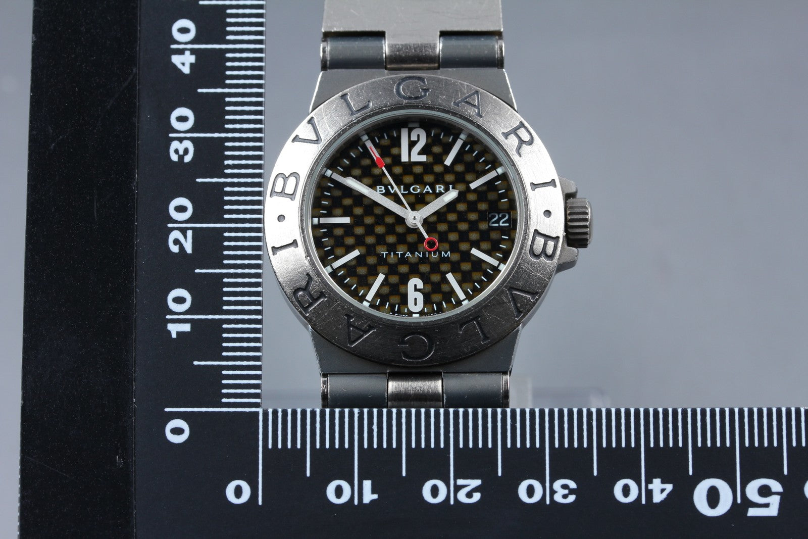 New Batt BVLGARI Diagono TI32TA Titanium Black Quartz Men's Watch 32mm Exc+5