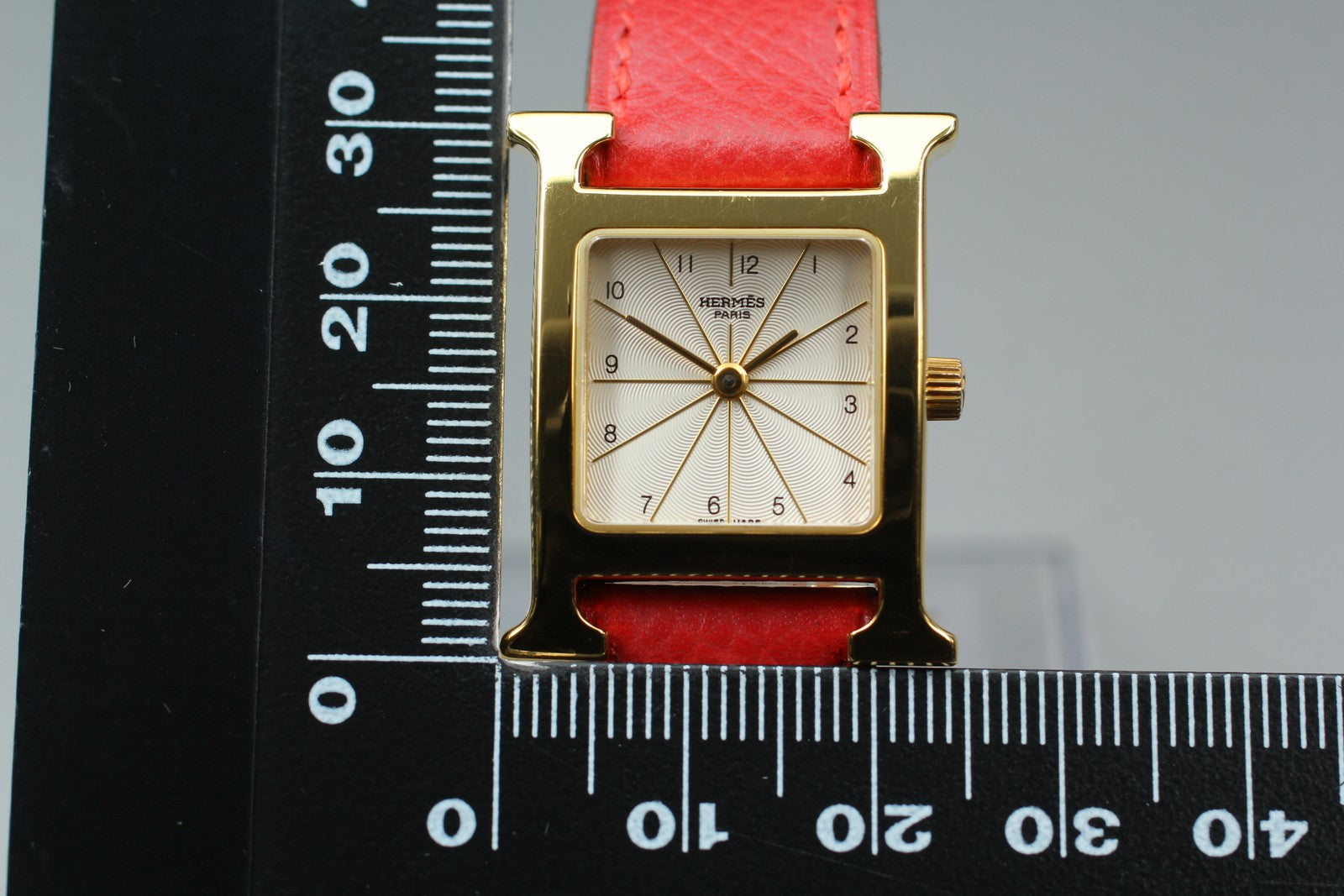 [Exc+5] HERMES H Watch HH1.201 Gold Red "B" 21mm Woman's Watch Quartz From JAPAN