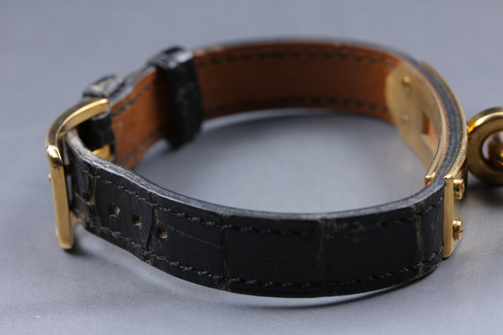 Vintage [Exc+5 Box] HERMES Kelly Watch Gold Black Leather "U" Woman's Qz Watch