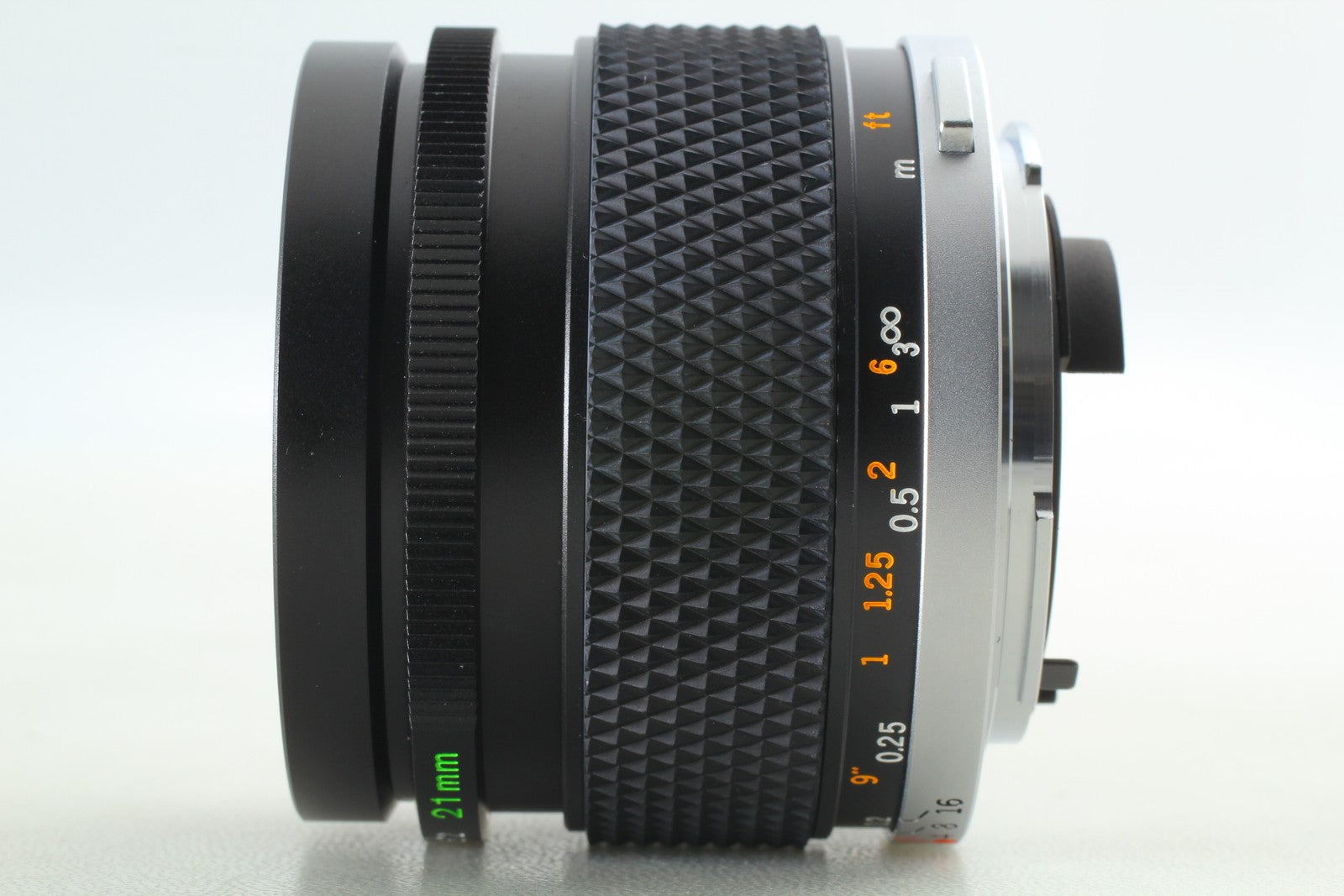 [MINT] Olympus OM-System Zuiko Auto-W 21mm f/2 MF Wide Angle Lens From JAPAN