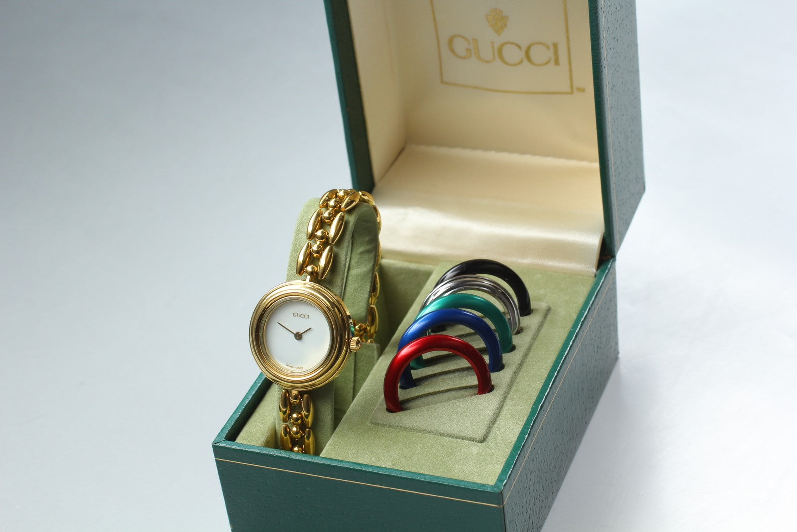 Vintage GUCCI Change Bezel 11/12.2 6 Colors Gold Quartz Woman’s Watch [w/Box]