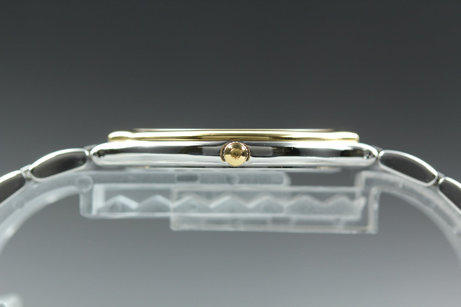 New Batt Vintage OMEGA De Ville symbol Cal.1436 Quartz Women's Watch 31mm JAPAN