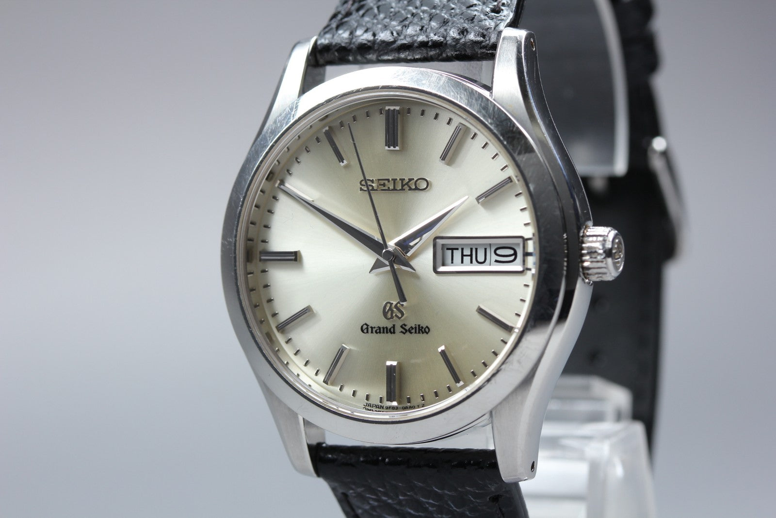 Grand Seiko GS 9F83-0AB0 SBGT015 Champagne 37mm Quartz Men's Watch JAPAN [Box]