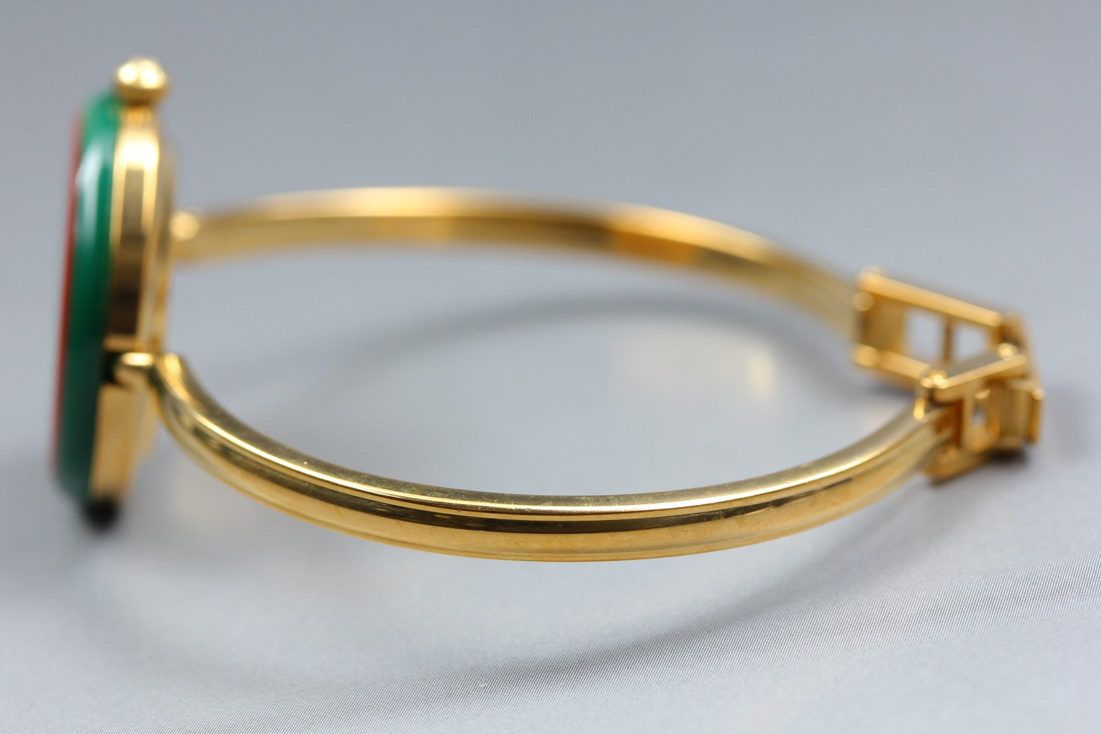 Gucci Change Bezel 11/12.2 Gold Gucci Sherry Line Bezel Women's Quartz Watch