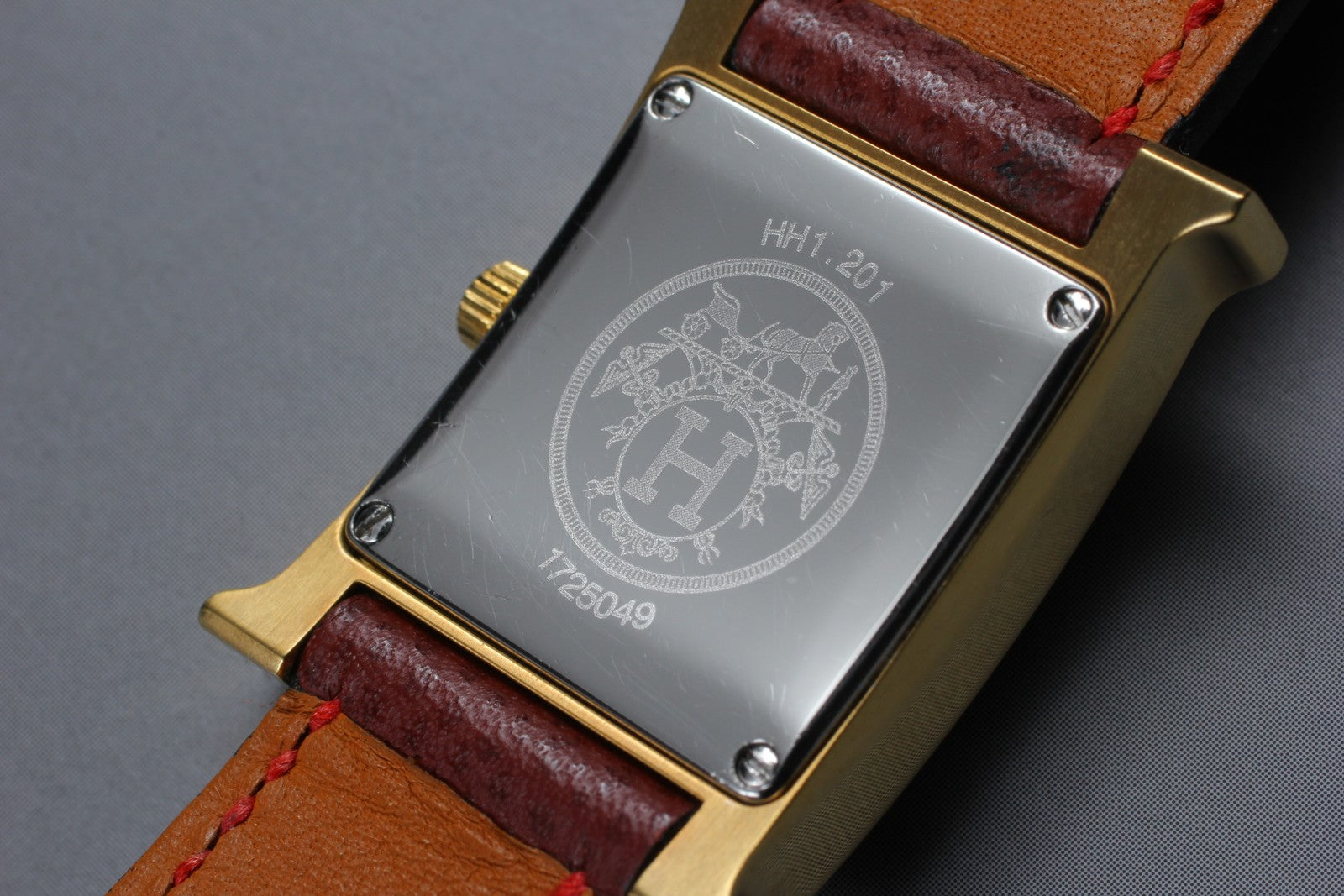 [Exc+5] HERMES H Watch HH1.201 Gold Red "K" 21mm Woman's Watch Quartz From JAPAN