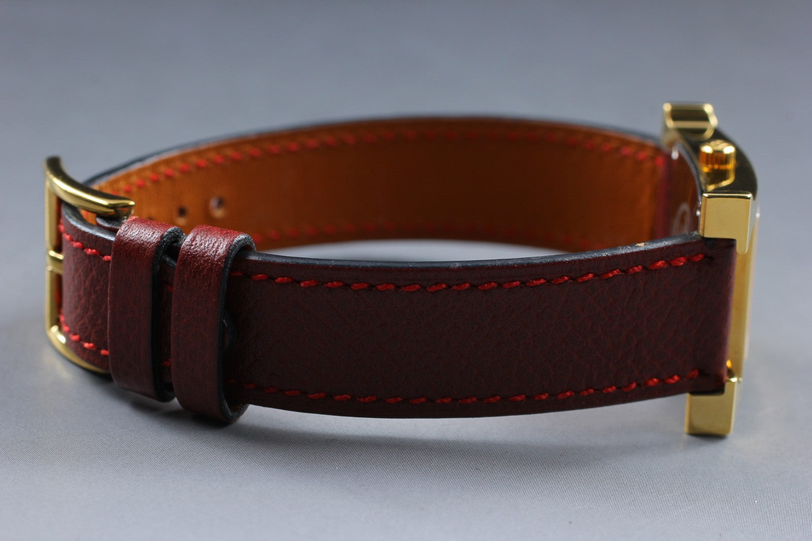 [Exc+5] HERMES H Watch HH1.201 Gold Red "K" 21mm Woman's Watch Quartz From JAPAN