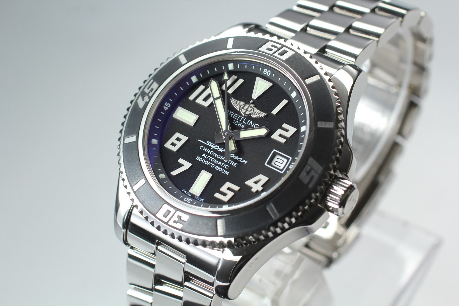 [Polished Box] Breitling Superocean 42 A17364 Black 42mm Automatic Men's Watch