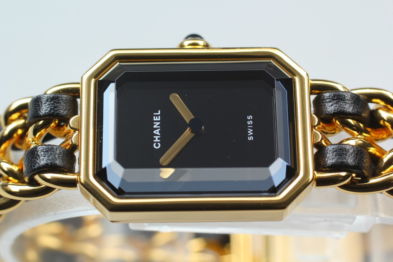 [Near MINT- Box] CHANEL Premiere L Size Black Dial 20mm Gold Quartz Womens Watch