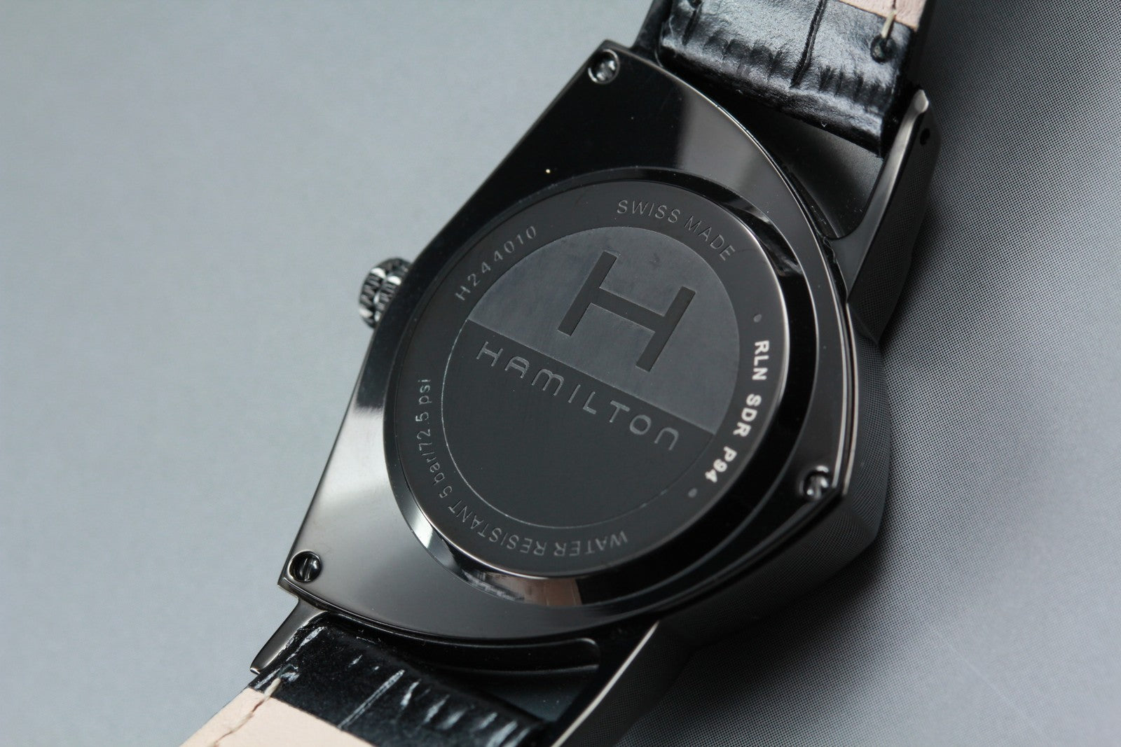 New Batt Hamilton Ventura Black H244010 Quartz Men's Watch 33mm JAPAN *N MINT