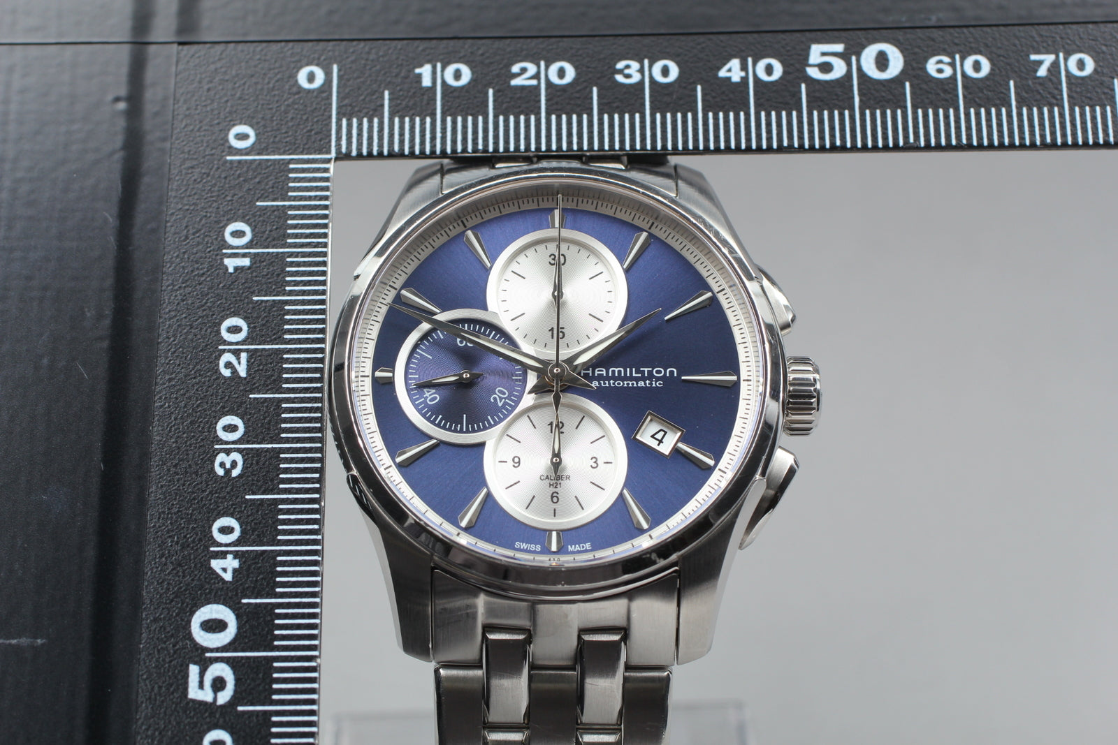 7480328