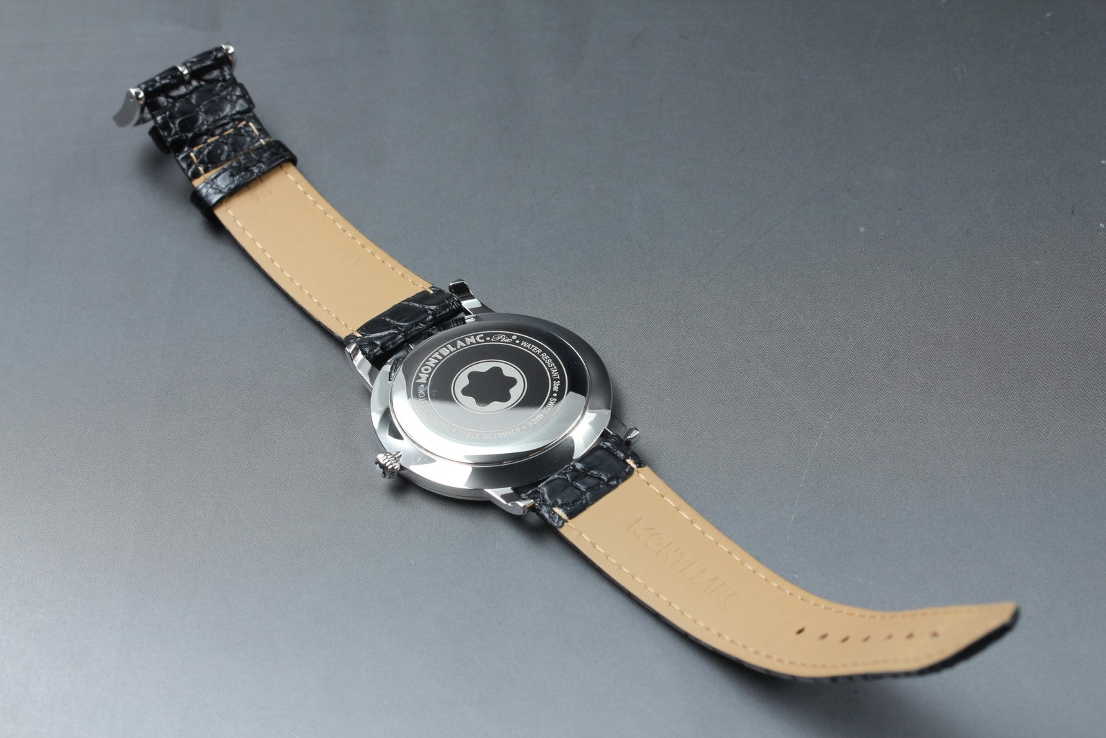 New Batt MONTBLANC Star Classic 7239 Quartz Black Men's Watch 38mm JAPAN Box