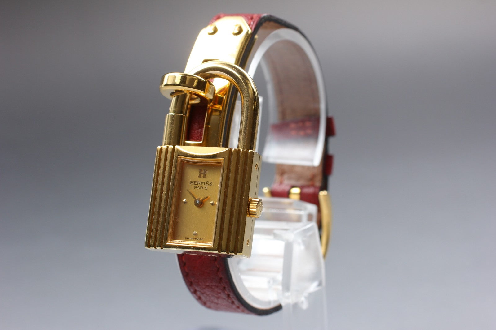 Vintage [Exc+5 Box] HERMES Kelly Watch Gold Red "U" Woman's Quartz Watch JAPAN