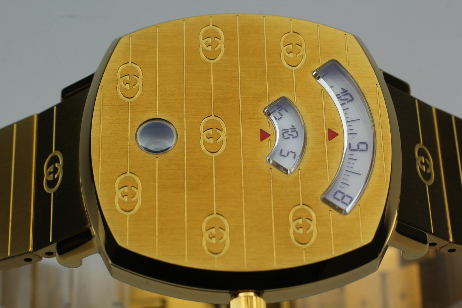 [Near MINT Box] GUCCI Grip 157.4 YA157403 34mm Gold GG Man's Quartz Watch