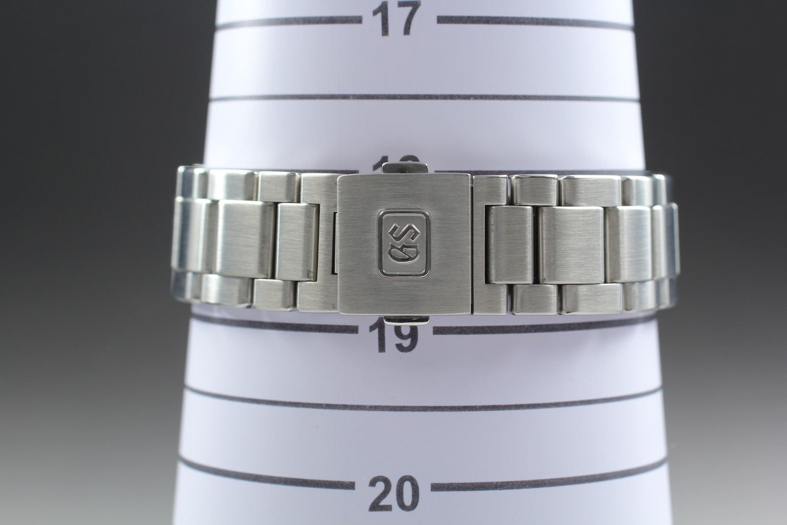 [Near MINT-] Grand Seiko GS 9F62-0AB0 SBGX063 Champagne Quartz Men's Watch JAPAN