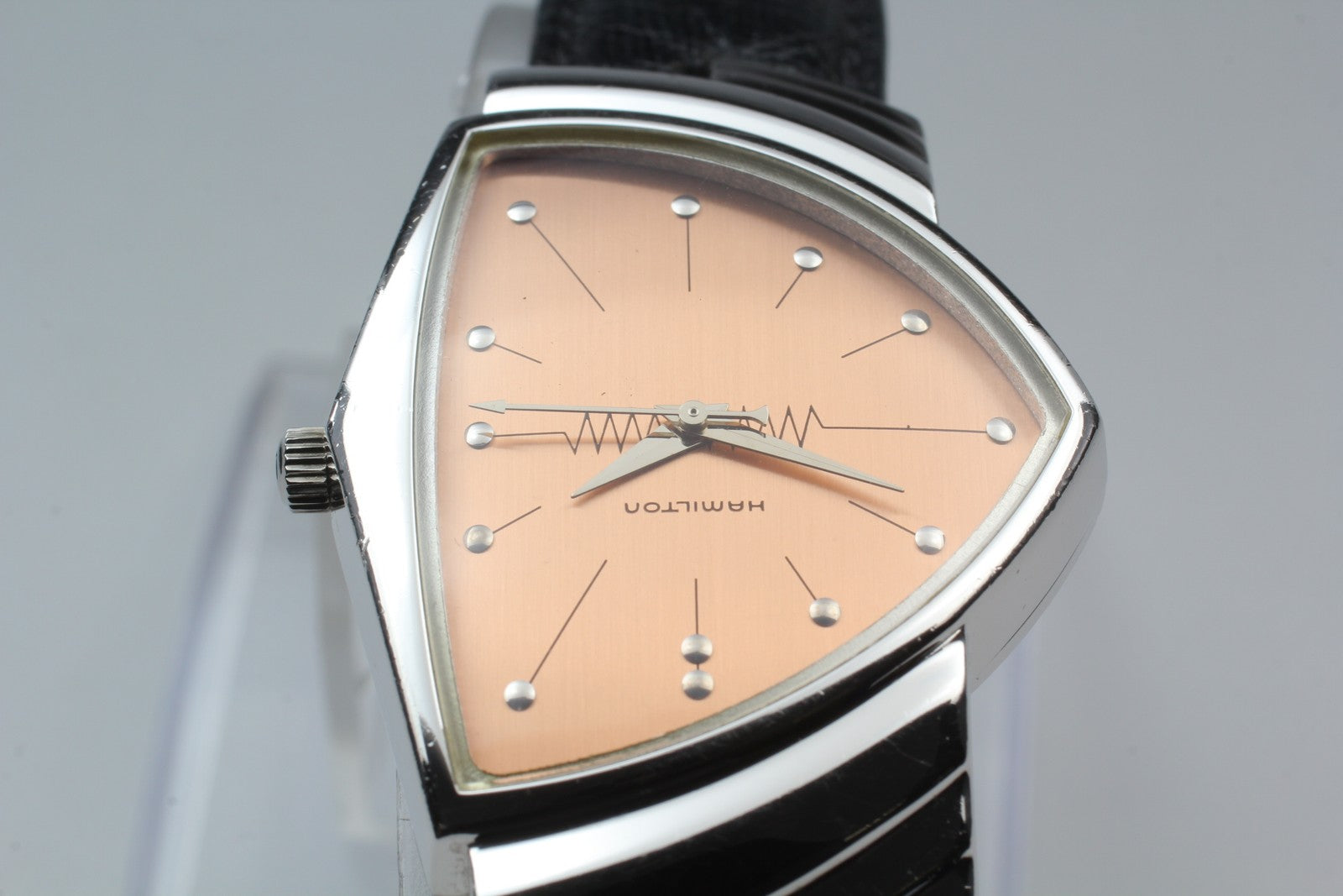 New Batt* Hamilton Ventura 6251 Registered Edition Pink Dial Quartz 32mm Exc+5
