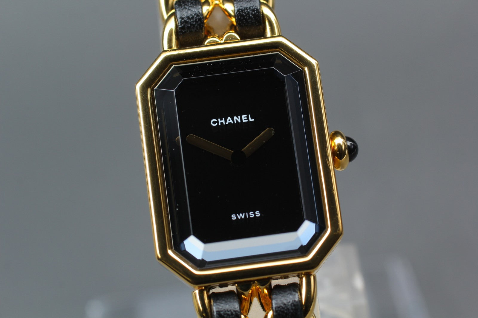 [Near MINT- Box] CHANEL Premiere L Size Black Dial 20mm Gold Quartz Womens Watch