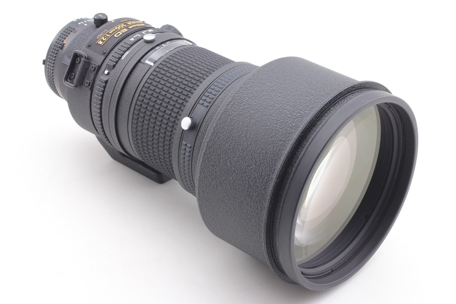 [Top MINT w/Case] Nikon ED AF Nikkor 300mm f2.8 Telephoto Lens From JAPAN