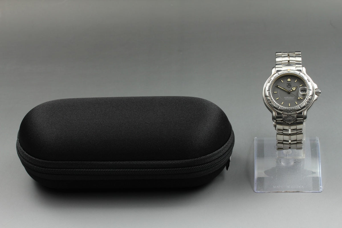 TAG HEUER Professional 6000 WH1112 Quartz Men's Gray Dial Watch 37mm From JAPAN