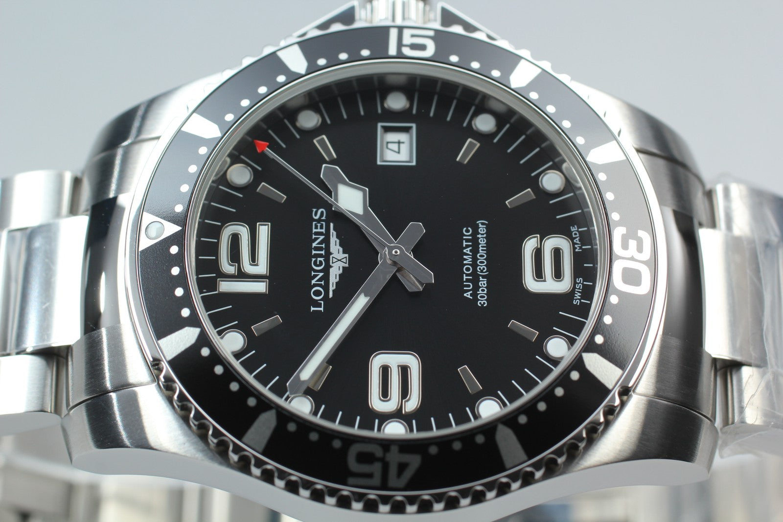 [MINT Box] Longines HydroConquest L3.742.4 Black 41mm Automatic Men's Watch