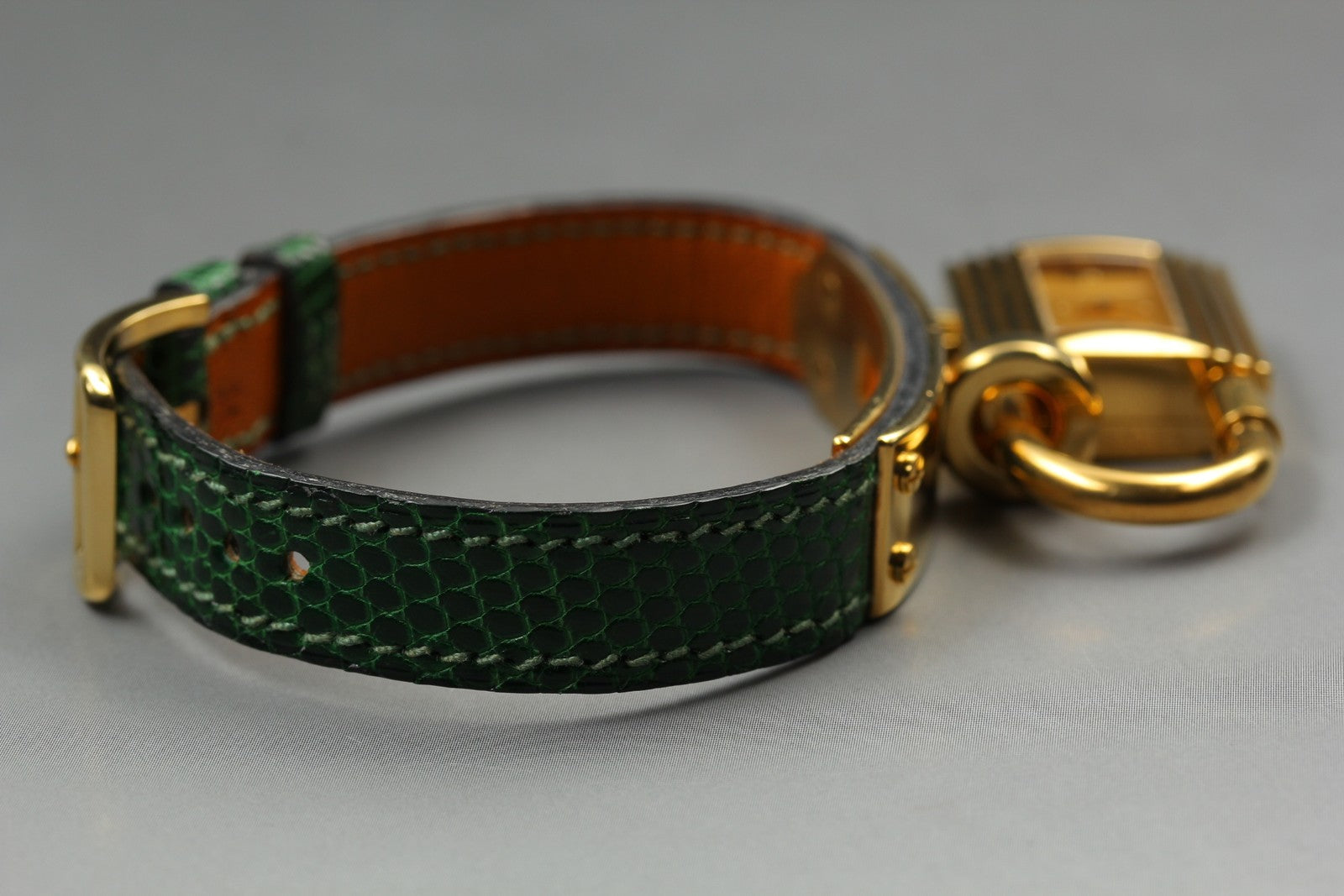 Overhauled [Exc+5 Box] HERMES Kelly Watch Gold Green "S" Woman's Quartz Watch