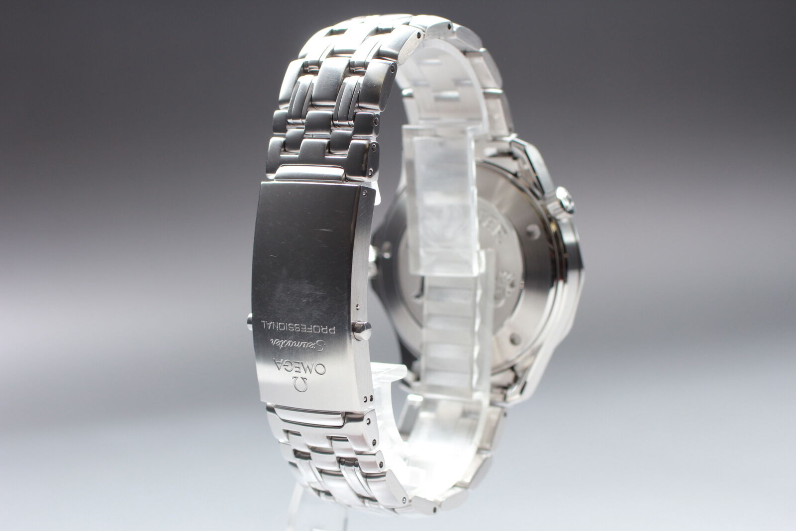 New Battery [N MINT- Box] Omega Seamaster Professional 2221.80 Quartz Mens JAPAN