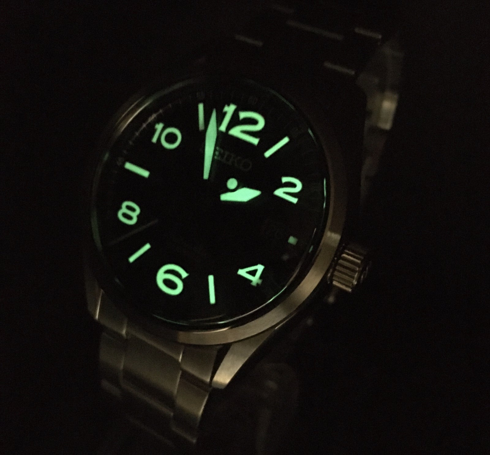 7093027