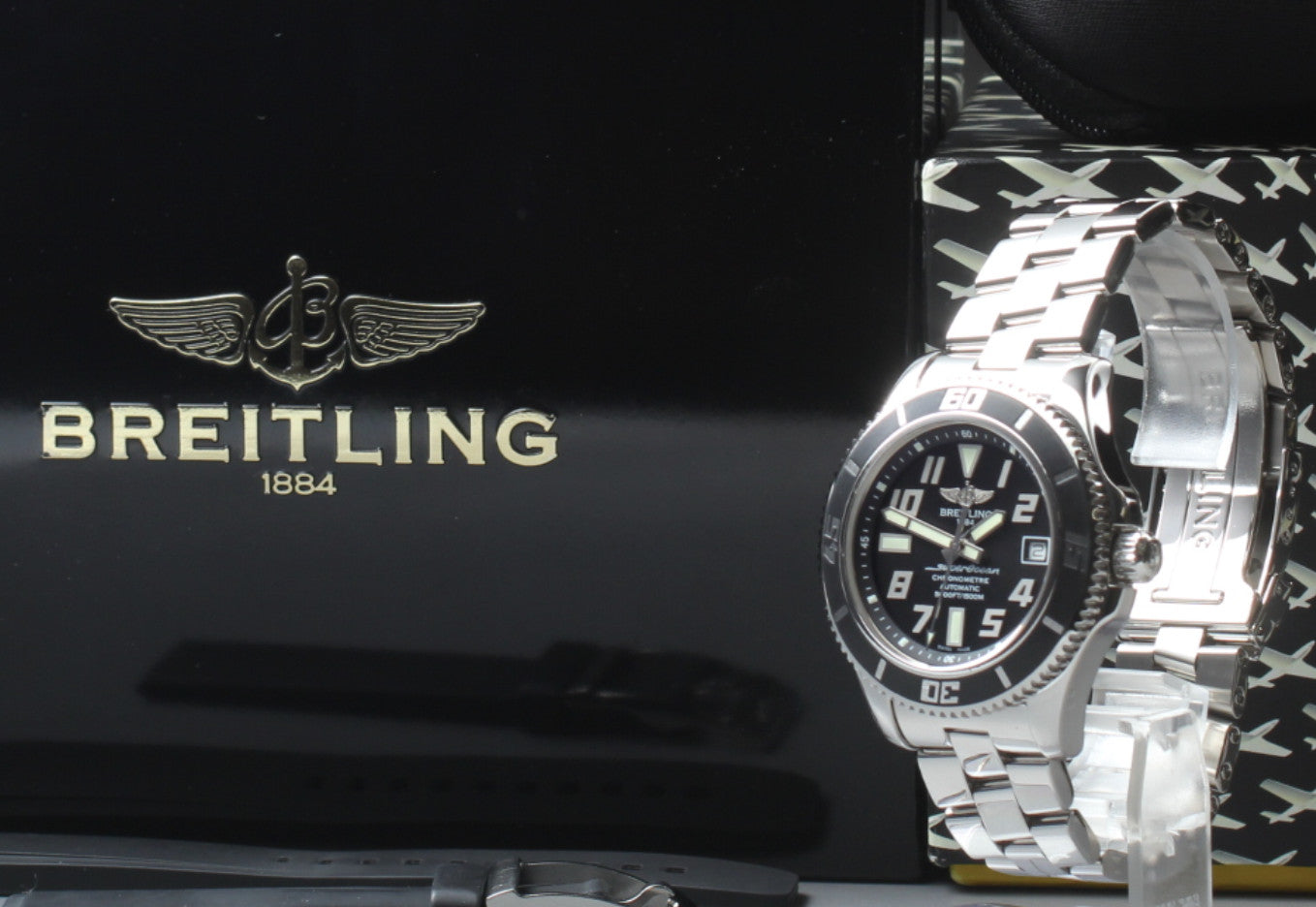 [Polished Box] Breitling Superocean 42 A17364 Black 42mm Automatic Men's Watch
