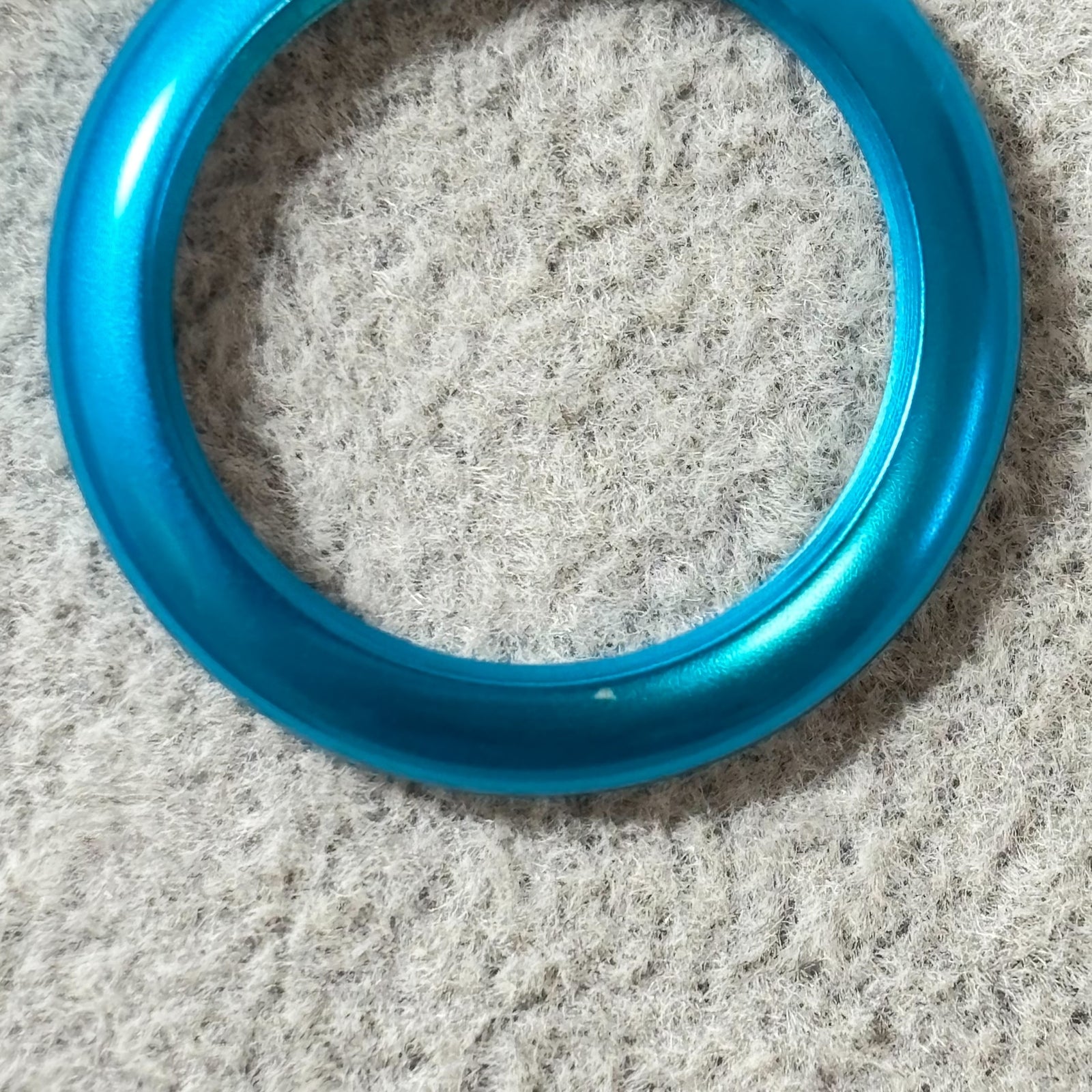 7467594
